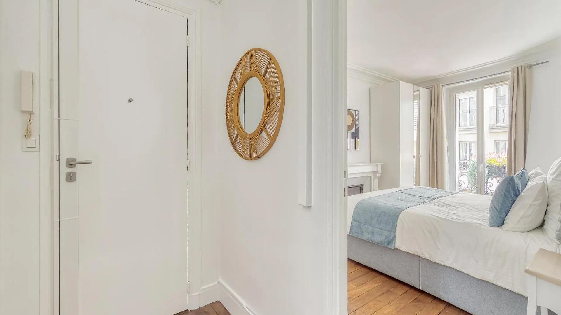 Eiffel Tower 10 Minutes 1br Renovated Paris