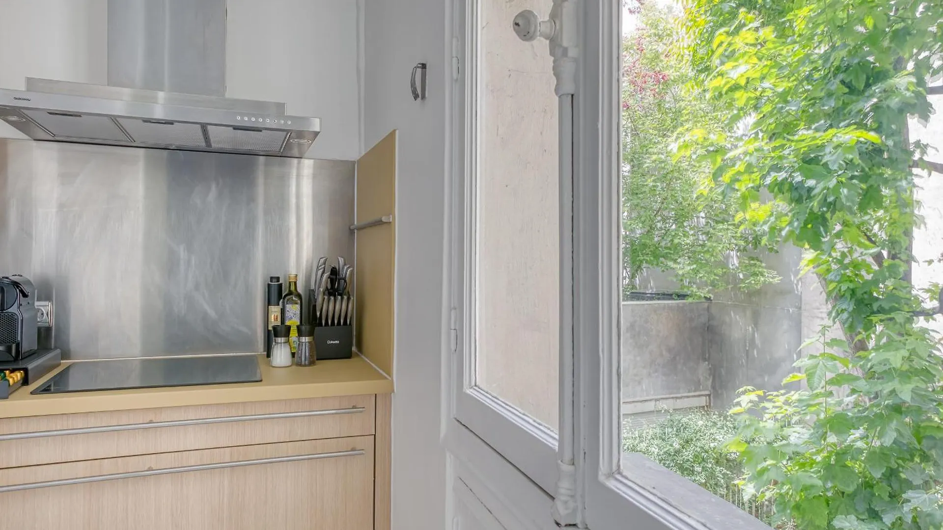 Eiffel Tower 10 Minutes 1br Renovated *